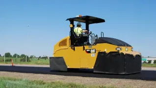 CAT CW16 11-Wheel