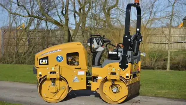 CAT CB1.7