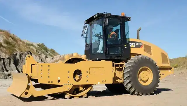 CAT CP74B
