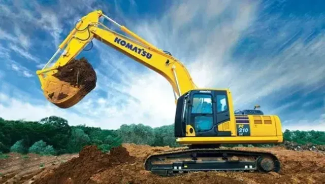 Komatsu PC210 LC