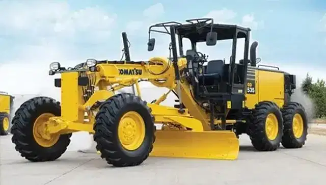 Komatsu GD535-5