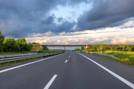 Ayodhya to Varanasi in Just 2 Hours! New 200-km Expressway Set to Cut Travel Time