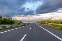 अयोध्या से वाराणसी सिर्फ 2 घंटे में! नई 200 किलोमीटर लंबी एक्सप्रेसवे से यात्रा का समय घटेगा